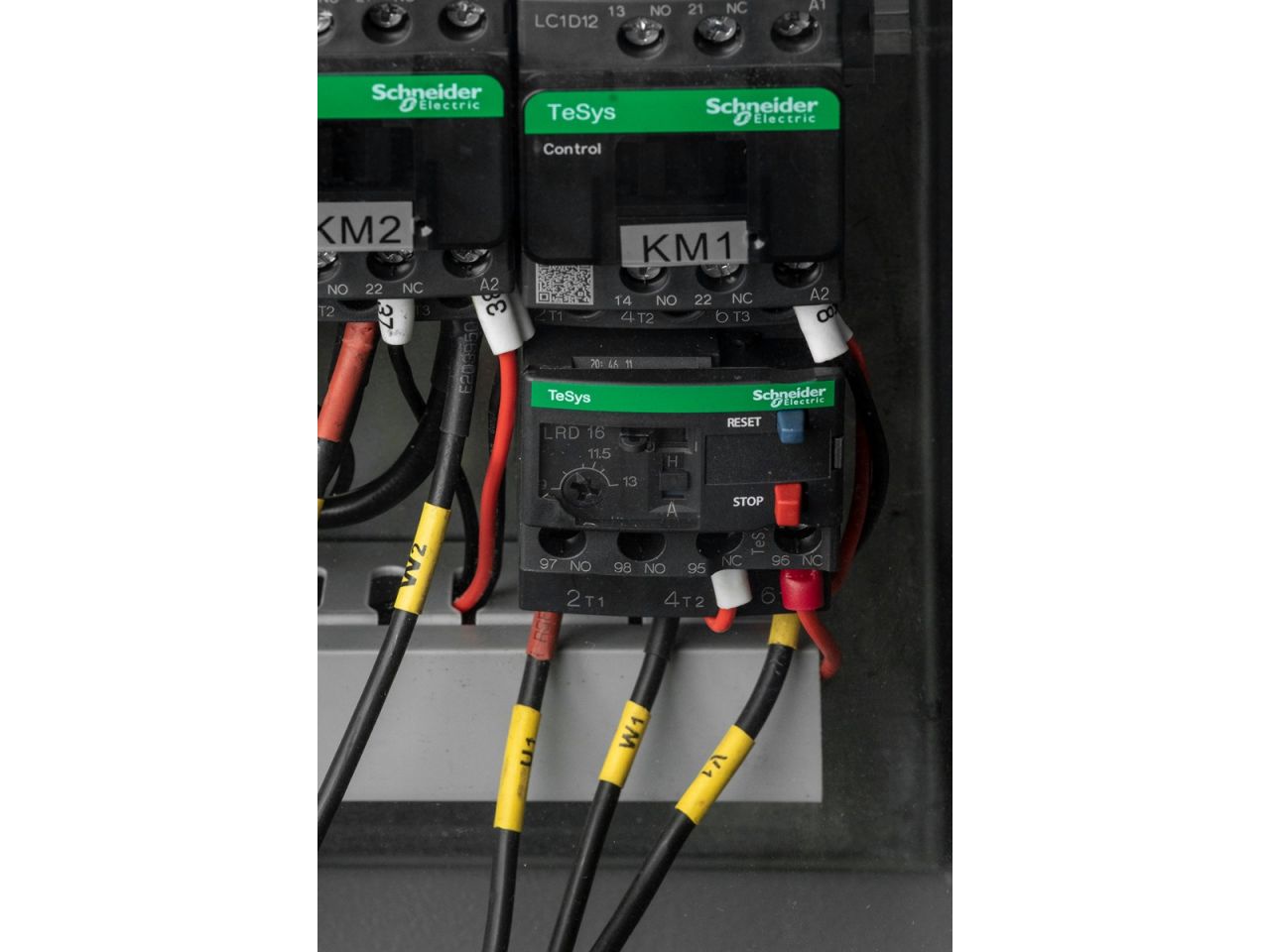 APS 10 COMBI DRY X-PL Sprężarka kompresor 500l śrubowy 920l/min 10bar 400V. | 369010-P