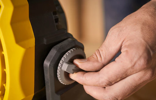 Wentylator V20 18V SOLO – bez akumulatora, przenośny i wydajny | SFMCE001B-XJ