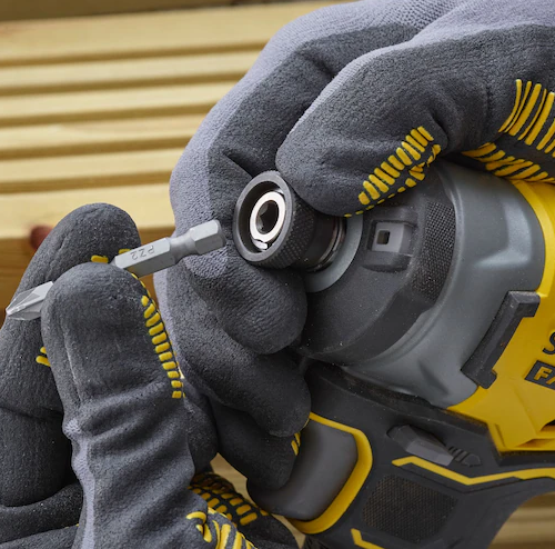 Zakrętarka V20 18V – lekka i wydajna, idealna do montażu i napraw | SFMCF820D2K-QW