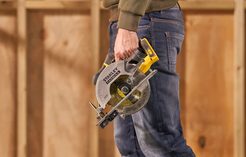 Pilarka tarczowa V20 165 mm – 2x4,0Ah, ładowarką i walizką | SFMCS500M2K-QW