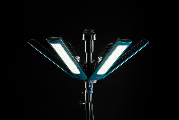 Lampa STARBURST 45000 APP 45000lm aplikacja IP65 6 paneli | 690007166