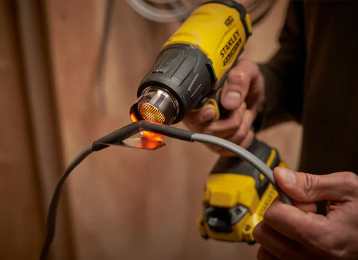 Opalarka V20 FatMax 18V SOLO – bez akumulatora, do precyzyjnego podgrzewania i prac remontowych | SFMCE530B-XJ