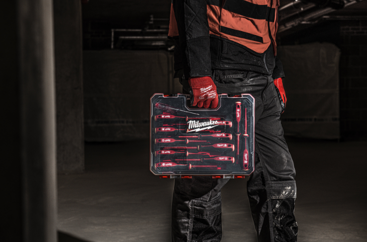 Wkrętak izolowany płaski VDE 1.0x5.5x125 | 4932478716 - Centrum Techniczne Gałązka