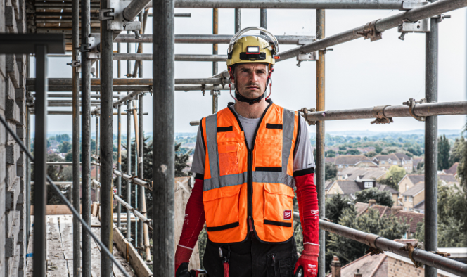 Hełm ochronny czarny niewentylowany BOLT™ 200 - 1szt. | 4932479255 - Centrum Techniczne Gałązka