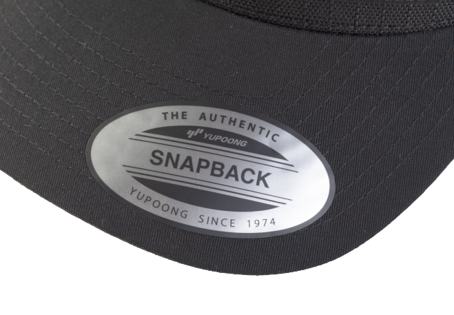 Czapka z daszkiem z siatką czarna | 4932493107 - Centrum Techniczne Gałązka