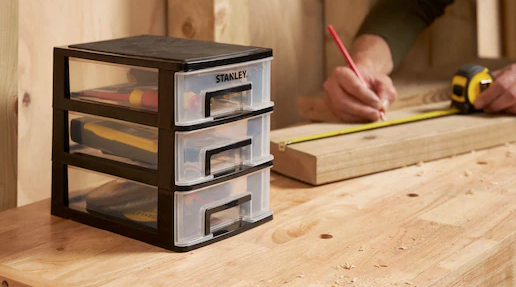 Szuflady ESSENTIAL S, kompaktowe i trwałe, idealne do przechowywania narzędzi i akcesoriów | STST40710-1