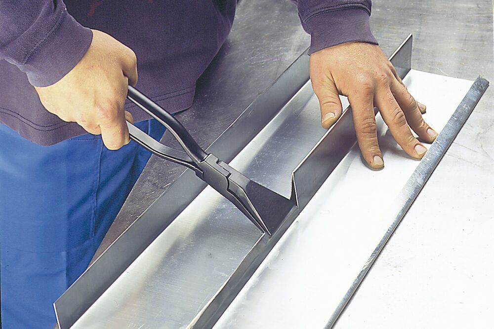 Kleszcze szczypce do łączenia blachy wygięte ERDI | D341-60