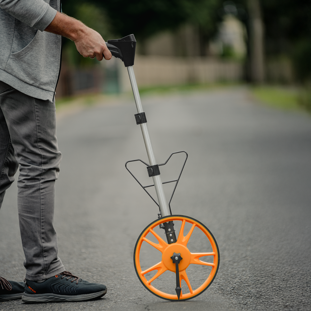 Koło pomiarowe z cyfrowym licznikiem do dokładnego mierzenia odległości w ogrodzie i na budowie | DIY-MW10-D/CB