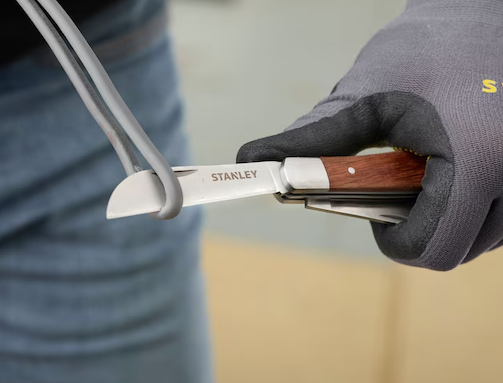 Nóż dla elektryków z podwójnym ostrzem do precyzyjnego cięcia przewodów i izolacji | STHT0-62687