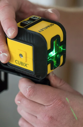 Laser krzyżowy CUBIX z zieloną wiązką do precyzyjnego poziomowania i montażu| STHT77499-1