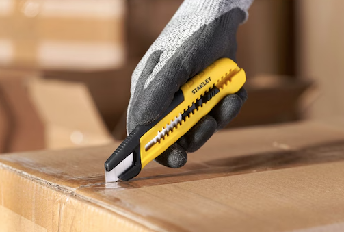 Nóż 18 mm z systemem odłamywania ostrza, trwały i wygodny do cięcia materiałów | STHT10489-1