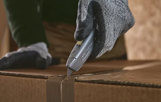 Nóż 99E metalowy, ostrze trapezowe chowane, trwały i wygodny do precyzyjnego cięcia | 2-10-099