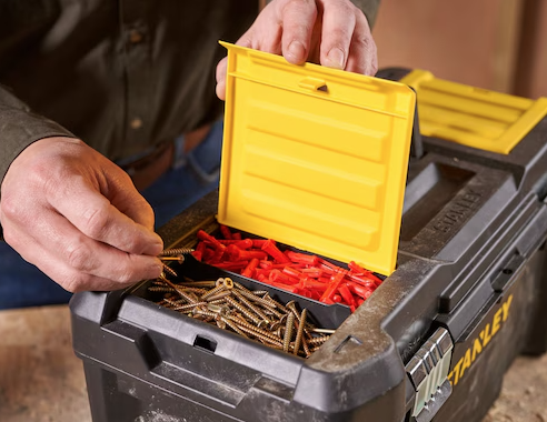 Skrzynka narzędziowa Essential 19" – wytrzymała i praktyczna do przechowywania narzędzi | STST1-75521