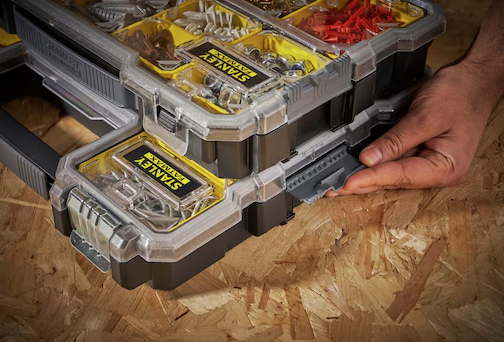 Organizer FatMax Pro 2/3 – wytrzymały i praktyczny moduł do przechowywania narzędzi i akcesoriów| FMST1-75779