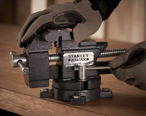 Imadło ślusarskie 100 mm do warsztatu i garażu | 1-83-065