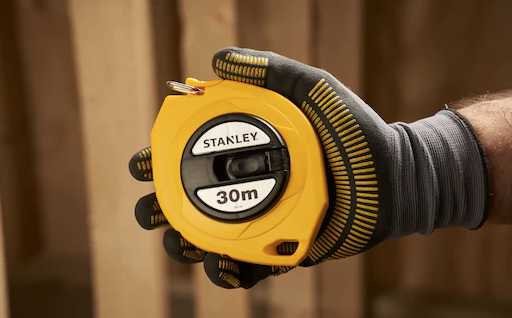 Miara stalowa 30 m x 9,5 mm w kasetce do precyzyjnego mierzenia w domu i na budowie | 0-34-108