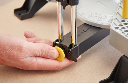 Przyrżnia nastawna 20–800 z piłką ułatwiający precyzyjne cięcie i dopasowanie | 1-20-800