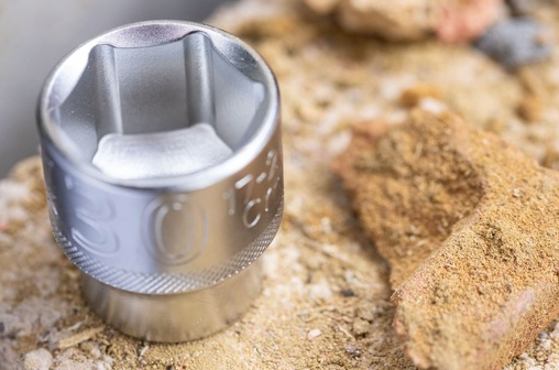 Zestaw z grzechotką 1/2" z nasadkami i bitami ułatwiający precyzyjne wkręcanie | FMMT82681-0