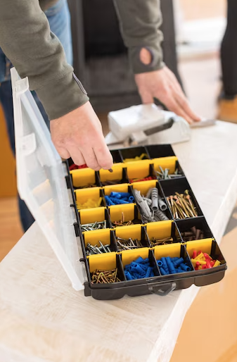 Organizer 14" ułatwiający przechowywanie i szybkie porządkowanie narzędzi i akcesoriów | STST81681-1