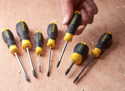 Zestaw 4 wkrętaków PH/PZ Cushion Grip do precyzyjnego montażu i pracy z narzędziami | STHT16169-0