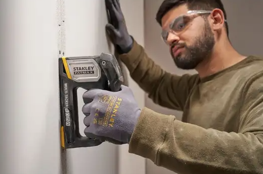 Zszywacz wielofunkcyjny 4w1 FatMax, lekki i trwały do zszywania, wbijania gwoździ i tacks