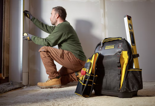 Plecak narzędziowy FatMax, pojemny i wytrzymały, idealny do przechowywania narzędzi | 1-95-611