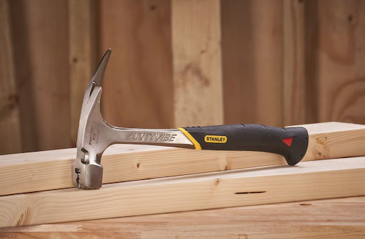 Młotek ciesielski LATTHAMER do prac stolarskich, budowlanych i warsztatowych | 1-51-937