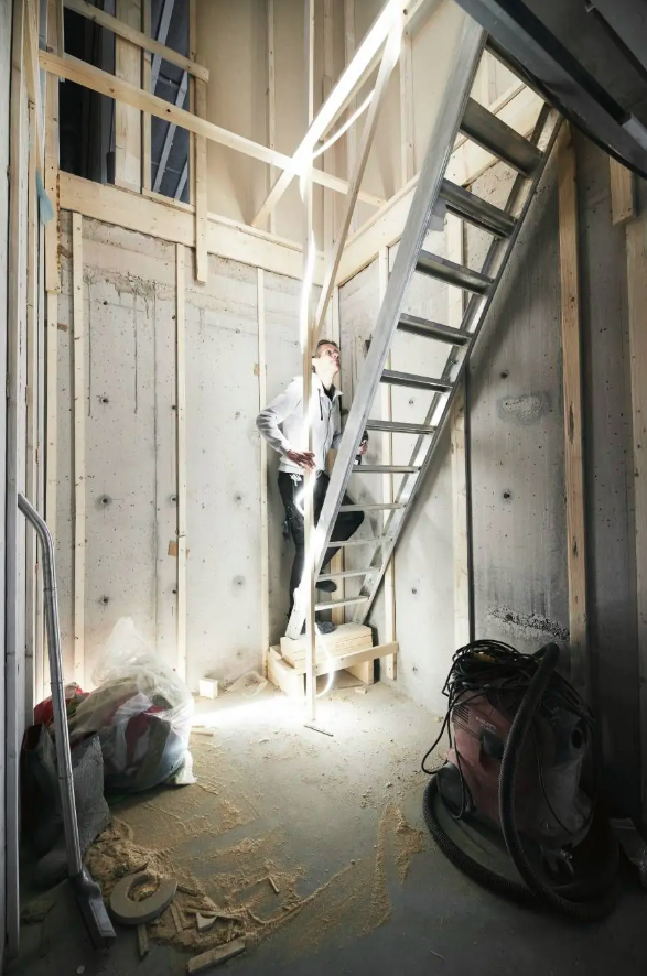 Taśma LED SUNLIT SLIM 20M do dekoracyjnego i energooszczędnego oświetlenia | 690010252